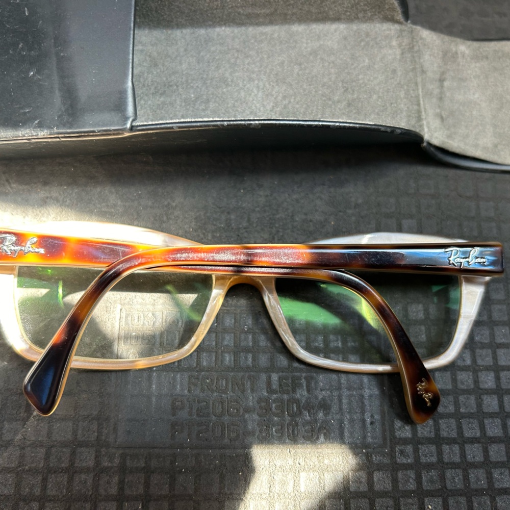 Raybans - Picture 2 of 3